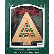 1988 Triangular Tree, Mayor's Christmas Tree