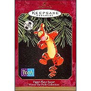 1999 Tigger Plays Soccer, Winnie the Pooh