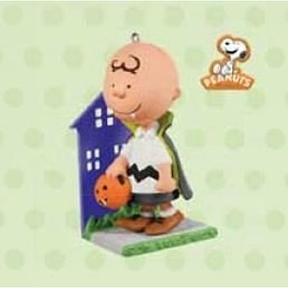 2011 A Little Bite of Fright (Charlie Brown), The Peanuts Gang, Halloween