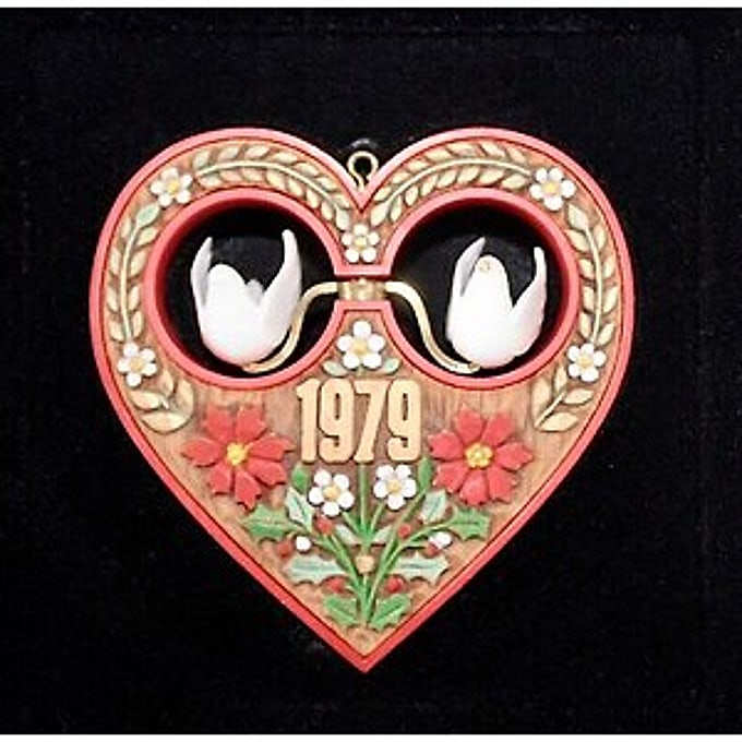 1979 Christmas Heart, Twirl About