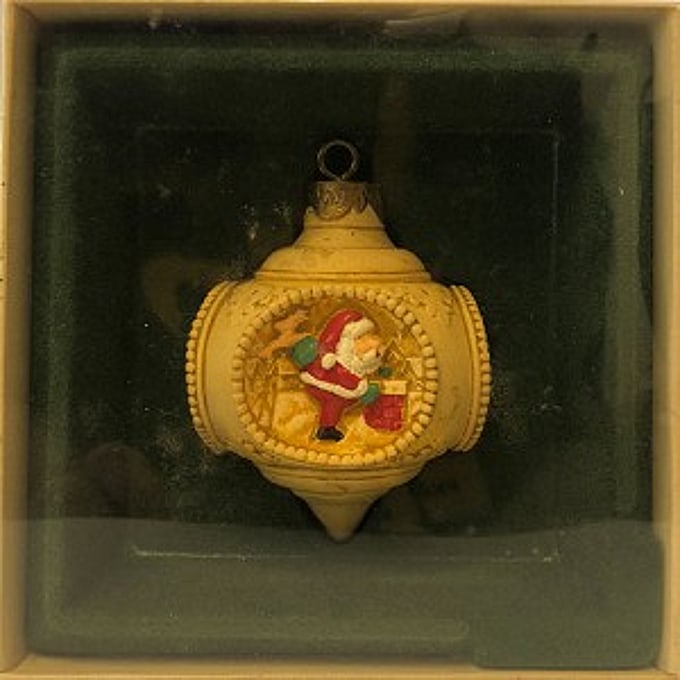 1983 Santa's On His Way - DB
