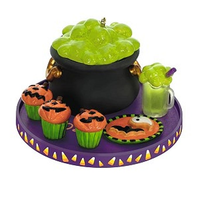 2023 Season's Treatings Halloween Party, Season's Treatings Complement, Halloween