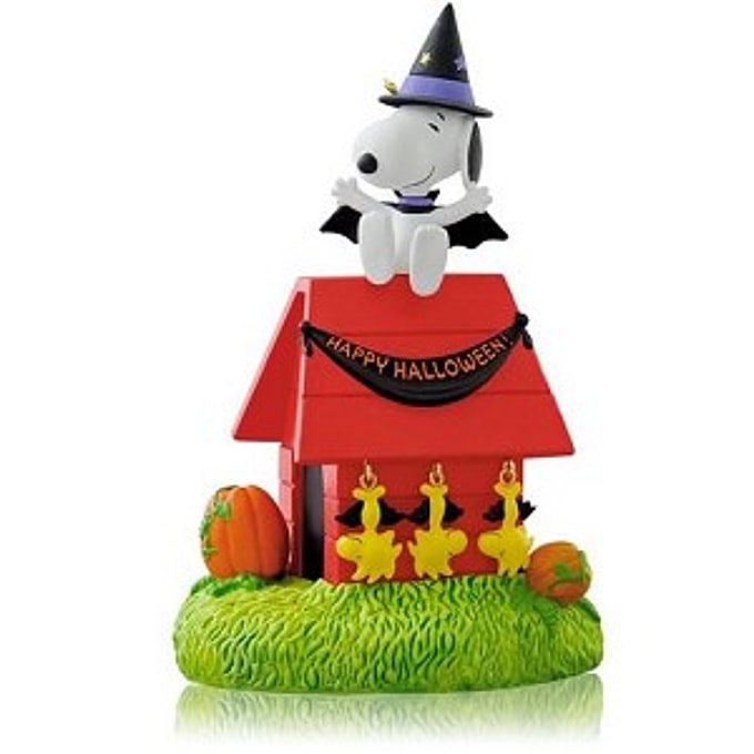 2014 Hangin With Count Snoopy, Halloween, Magic