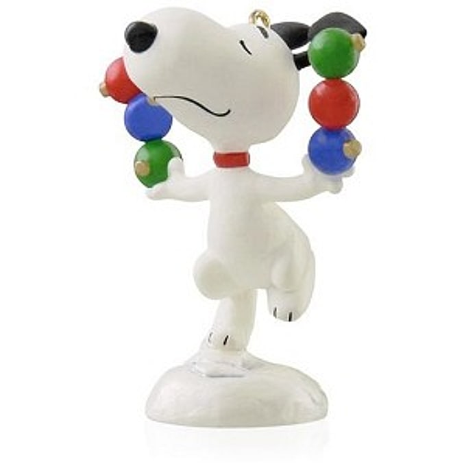 2015 Snoopy, Peanuts, Decking the Tree