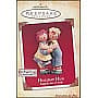 2004 Holiday Hug, Raggedy Ann & Andy - image 1